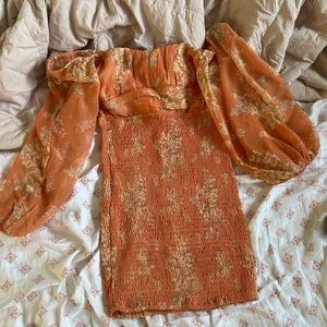 Mini dress, light orange, stylish, Australian brand (runs 2 sizes small), floral